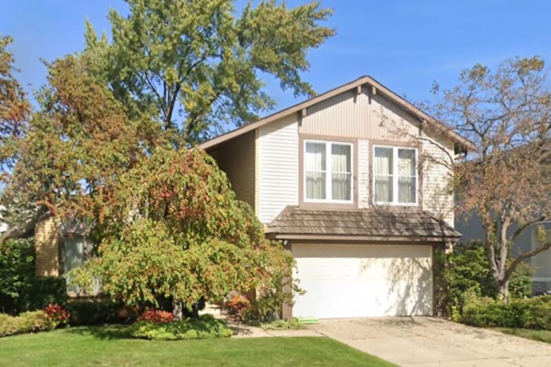 tri-level home in Dearborn Heights, Michigan